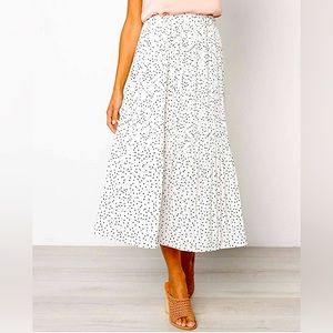 ECOWISH White Polka-dot Pleated Vintage Swing Casual Skirt, with pockets, Small